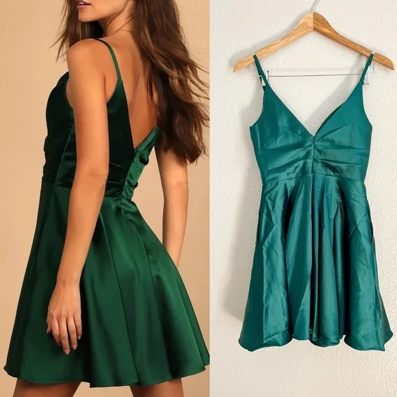 Remarkable Romance Emerald Green Satin Skater Dress with Pockets - Picture 3 of 8